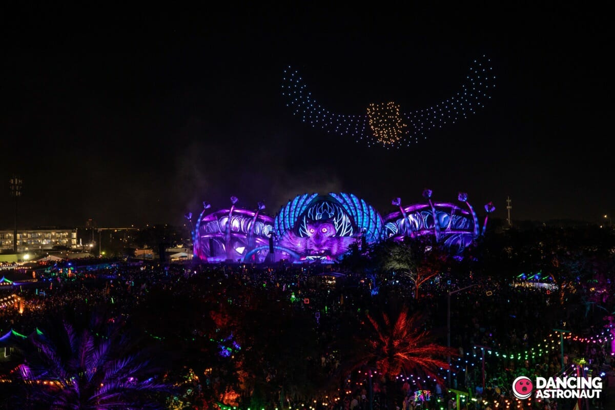 EDC Orlando rings in 10th anniversary with stunning return to Tinker Field [Photos by Dumarys Espaillat / Msmoonlightarts]2Z9A6857