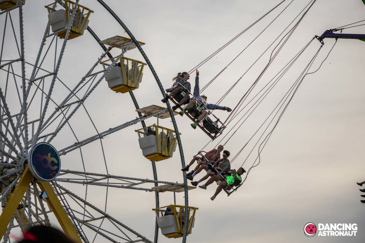 EDC Orlando rings in 10th anniversary with stunning return to Tinker Field [Photos by Dumarys Espaillat / Msmoonlightarts]2Z9A7254