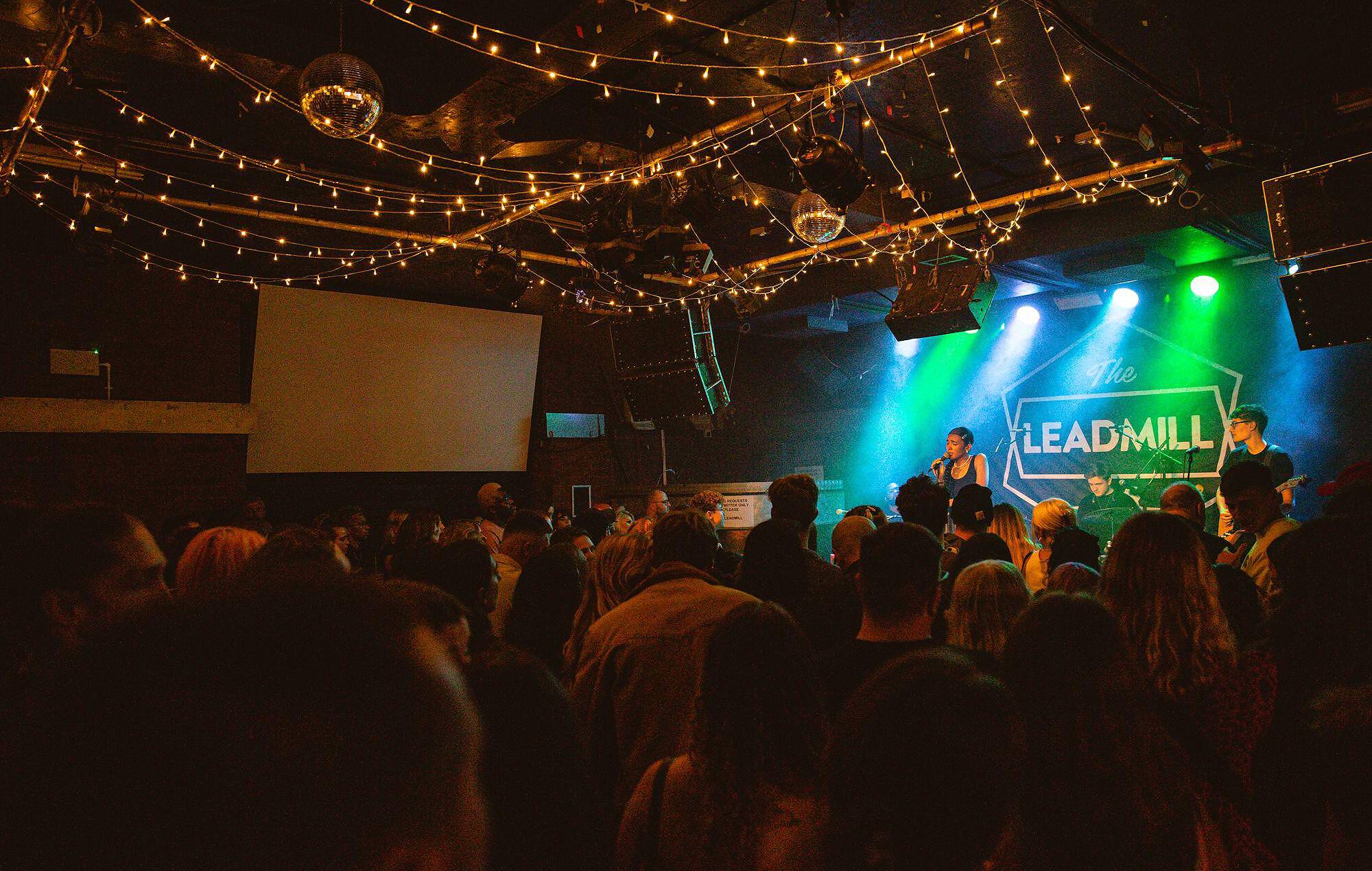 Olivia Dean performs at The Leadmill in Sheffield. This would be the first show back at the iconic venue in Sheffield, UK, since the venue shut in 2020 due to the Covid 19 pandemic (Credit Image: © Myles Wright/ZUMA Press Wire)