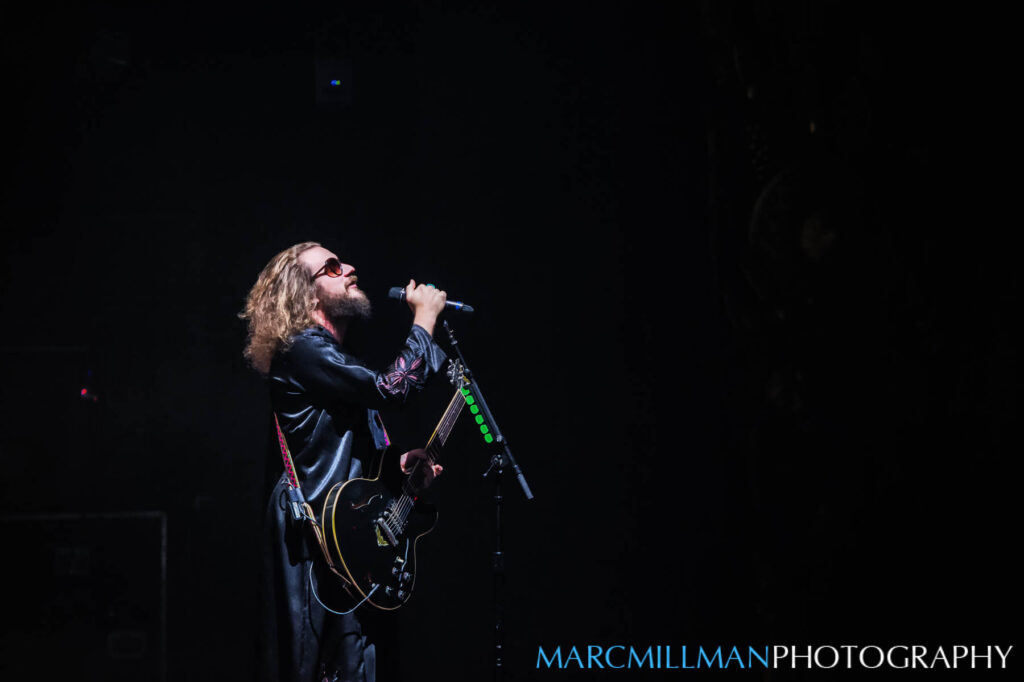 my-morning-jacket-share-holiday-single-ahead-of-beacon-theatre-run