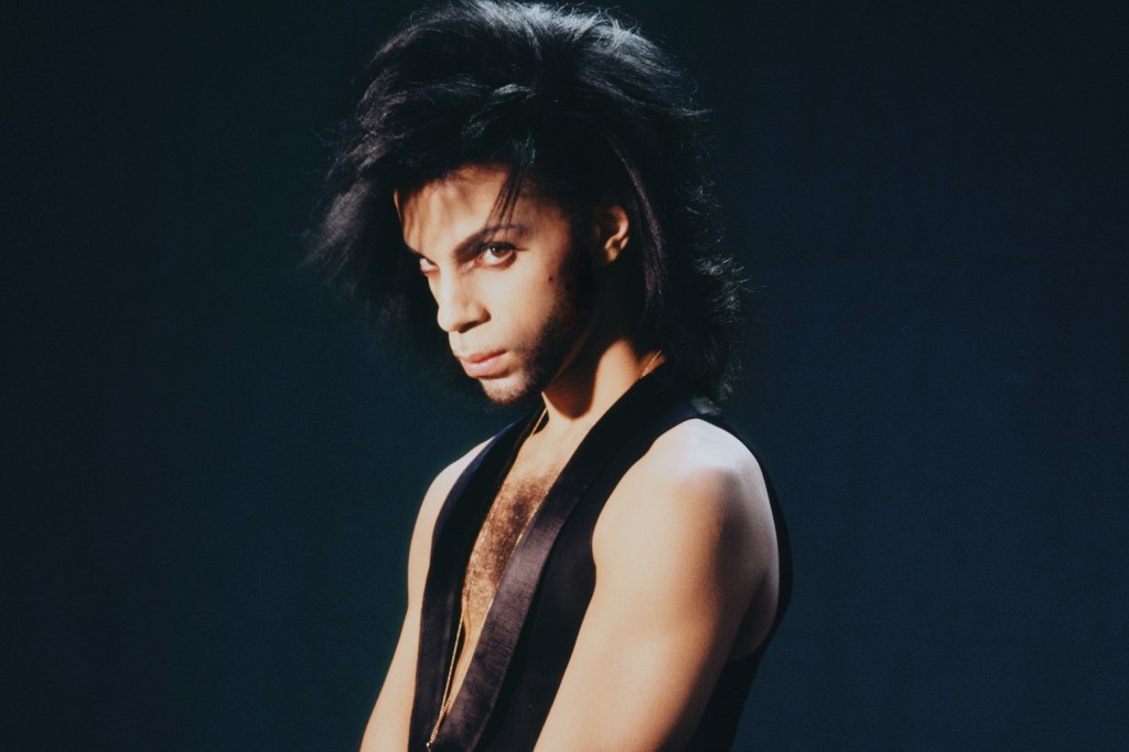 inside-prince’s-creative-&-commercial-comeback-on-1991’s-‘diamonds-and pearls’