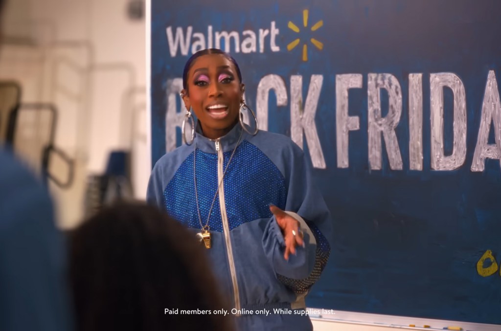 missy-elliott-subs-for-coach-carr-in-walmart’s-‘mean-girls’-black-friday-ad-alongside-original-movie cast