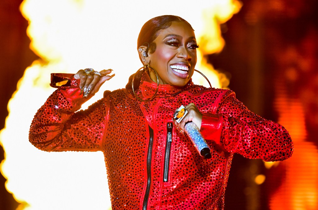 missy-elliott-says-‘words-cannot-describe’-being-first-female-rapper-inducted-into-rock-&-roll-hall-of fame