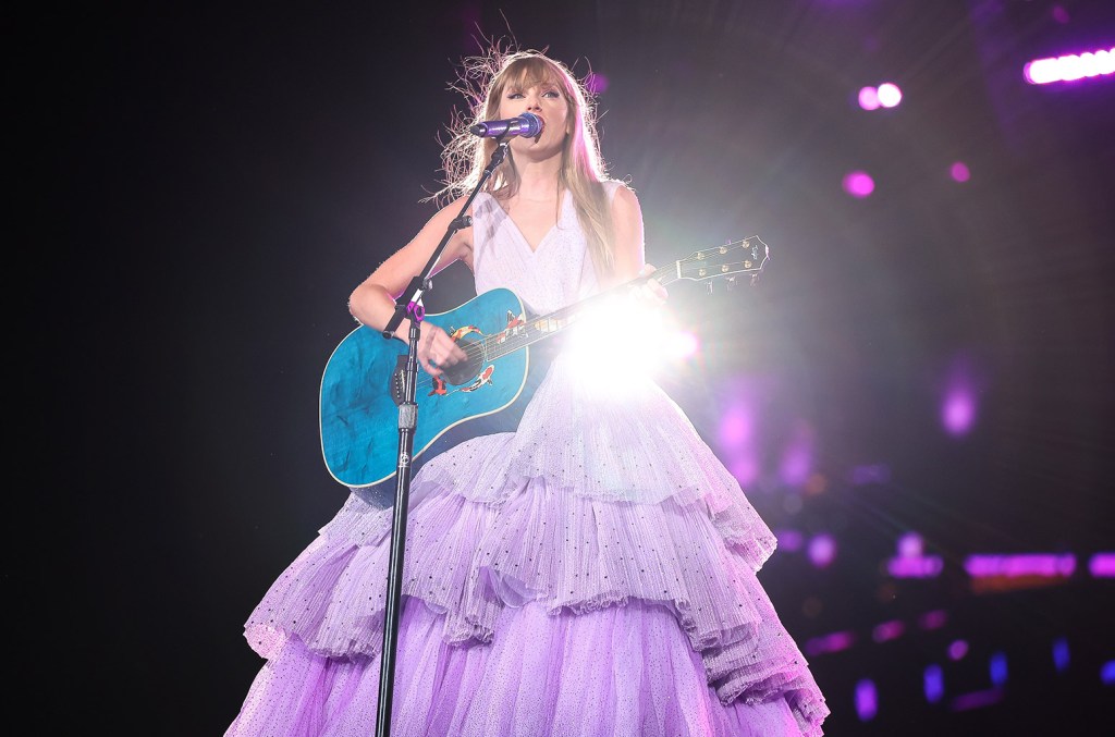 taylor-swift-declared-buenos-aires-guest-of-honor-ahead-of-eras-tour stop