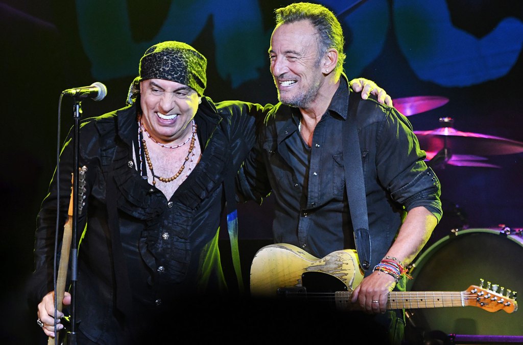 steven-van-zandt-gives-update-on-bruce-springsteen’s-recovery-from-peptic-ulcer disease