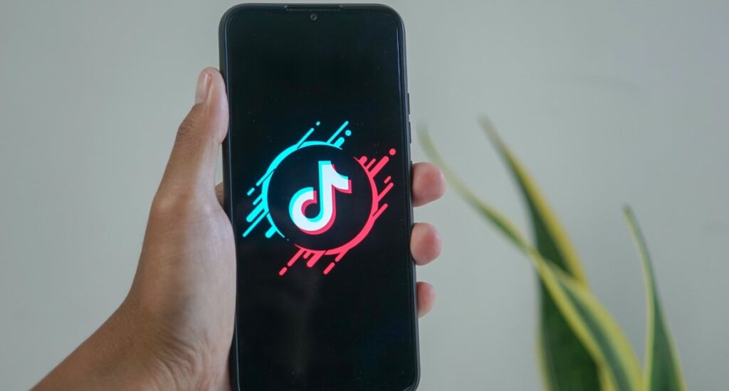 three-years-later,-tiktok-is-shutting-down-its-$2-billion-creator-fund