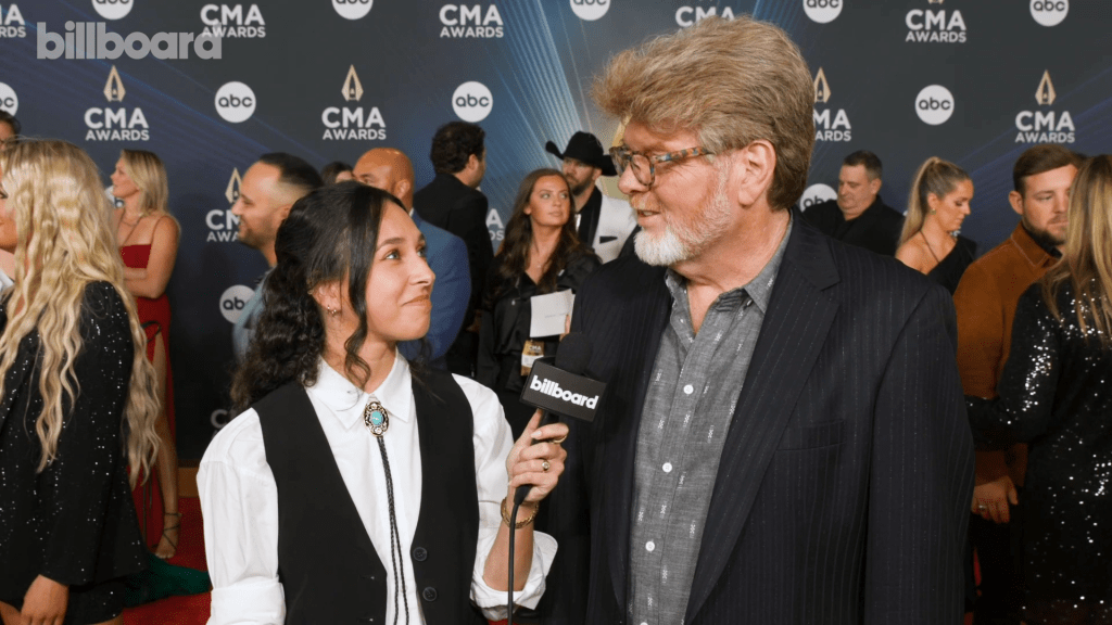 mac-mcanally-on-his-favorite-memory-with-jimmy-buffett,-paying-tribute-to-him-&-more-|-cma-awards 2023