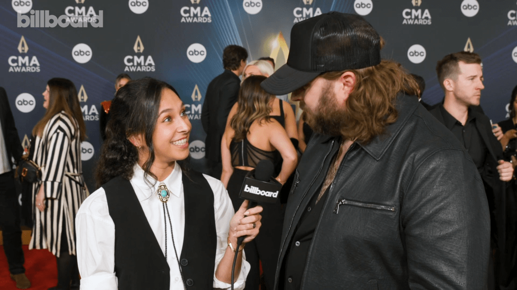 nate-smith-reflects-on-the-last-year,-talks-five-year-anniversary-of-the-paradise-camp-fire,-teases-upcoming-nirvana-cover-&-more-|-cma-awards 2023