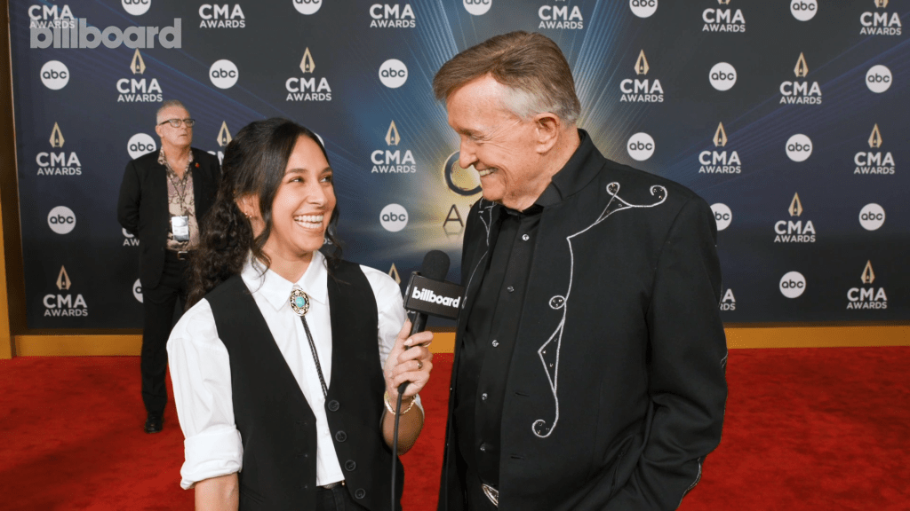 bill-anderson-on-his-songwriting-process,-friendship-with-brad-paisley-&-more-|-cma-awards 2023