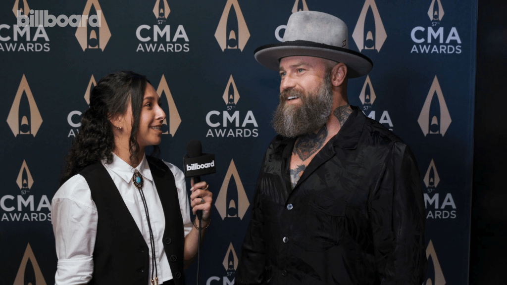 zac-brown-of-zac-brown-band-on-paying-tribute-to-jimmy-buffett,-reflects-on-their-‘cmt-crossroads’-performance,-talks-upcoming-tour-with-kenny-chesney-&-more-|-cma-awards 2023