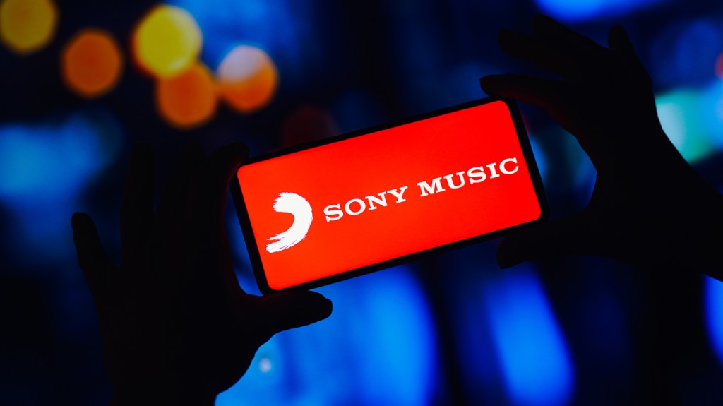 sony-music-revenue-jumps-14%-to-new-quarterly high