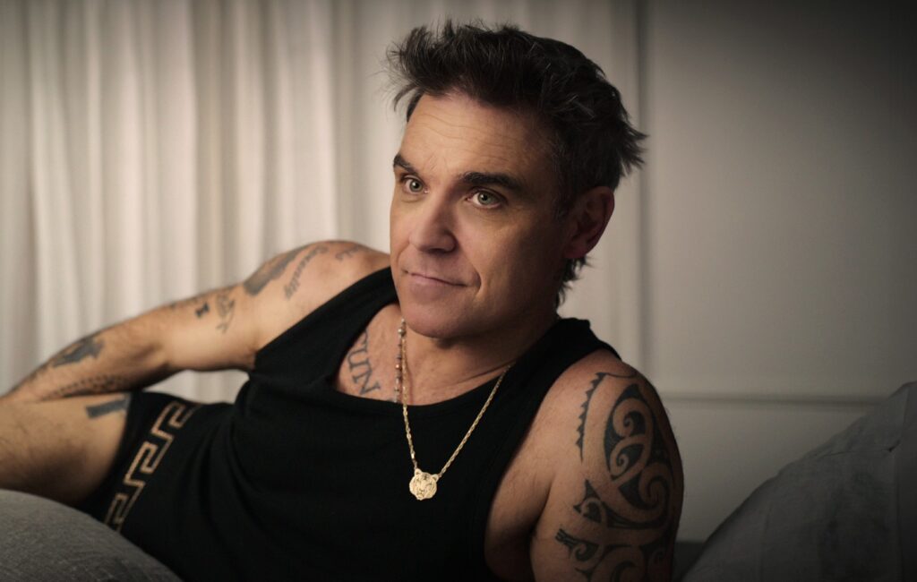 robbie-williams-explains-why-he-didn’t-consult-with-gary-barlow-about-netflix-doc