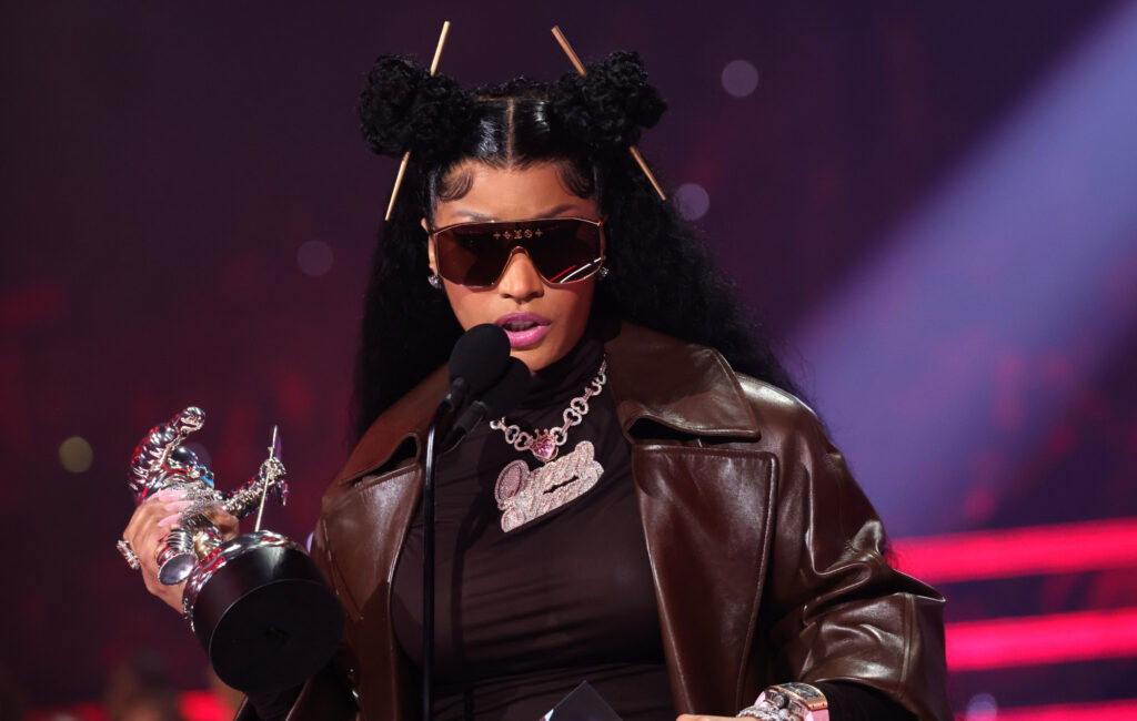 nicki-minaj-thinks-social-media-is-forcing-“false-realities”-upon-young-people