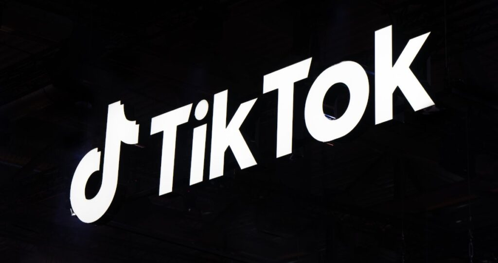 tiktok-debuts-‘add-to-music-app’-feature,-enabling-users-to-save-tracks-to-spotify,-apple-music,-and-amazon-music-playlists