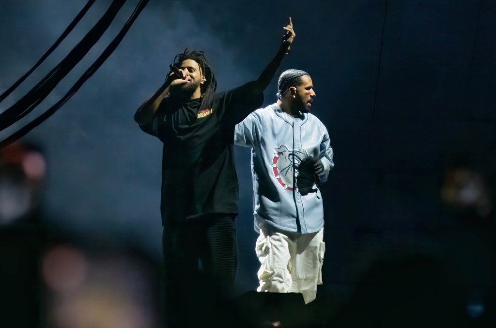 it’s-all-a-blur:-how-to-get-tickets-to-drake-&-j.-cole’s-tour online