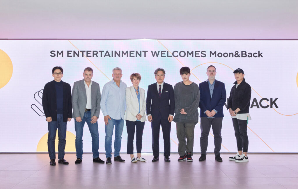 k-pop-agency-sm-entertainment-announces-talent-search-for-uk-boyband