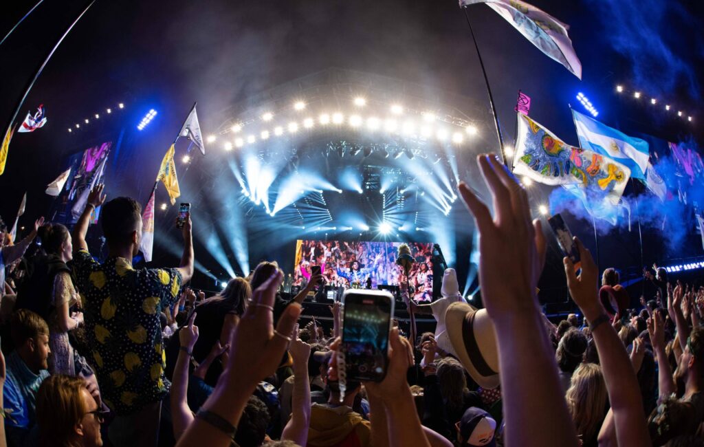 fans-react-as-glastonbury-2024-coach-and-ticket-packages-sell-out-in-25-minutes