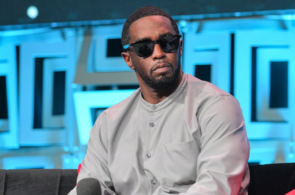 cassie-&-sean-‘diddy’-combs-settle-lawsuit-claiming-years-of-physical abuse