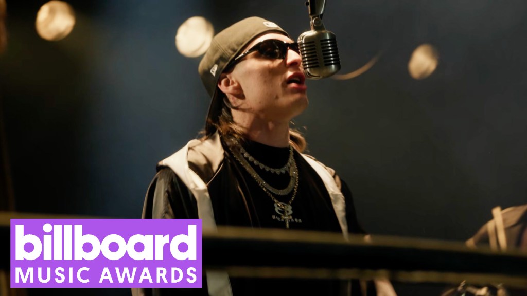 peso-pluma-performs-‘rubicon’-|-billboard-music-awards 2023