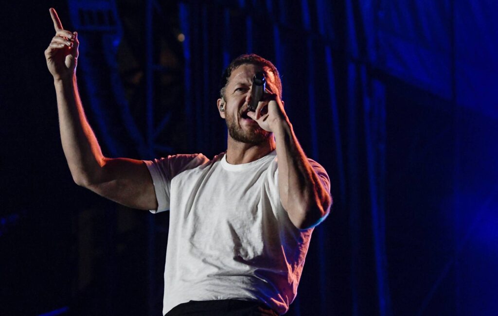 watch-imagine-dragons-get-parodied-on-‘saturday-night-live’