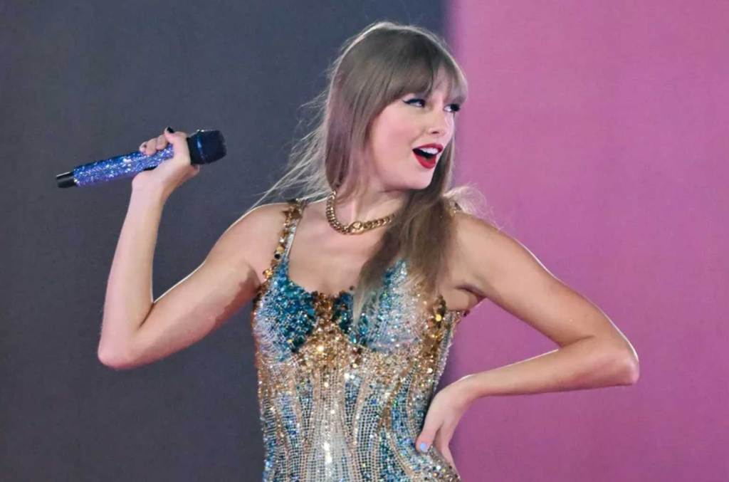 taylor-swift-sends-‘all-my-love’-to-‘dancing-with-the-stars’-contestants-on-her-theme night