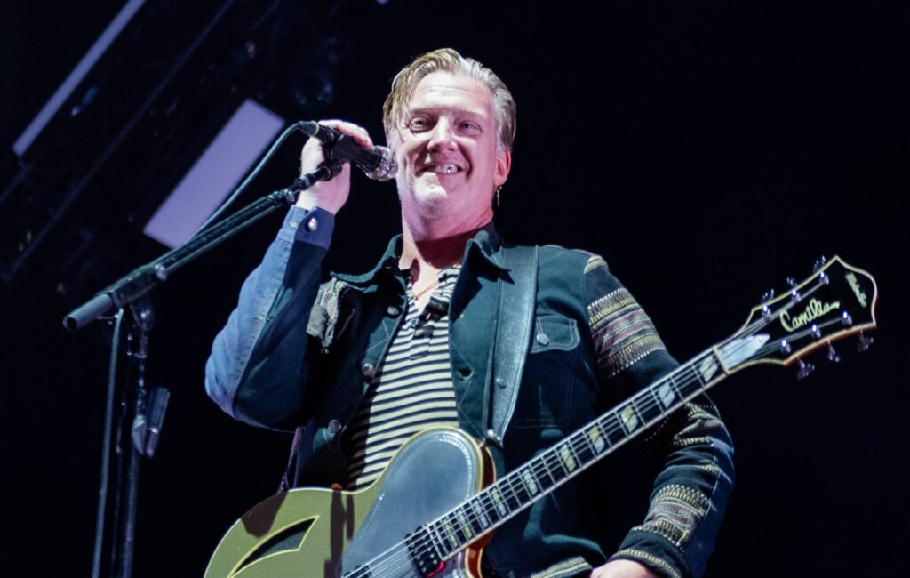 josh-homme-leads-“all-star”-music-saves-lives-benefit-gig-for-suicide-prevention