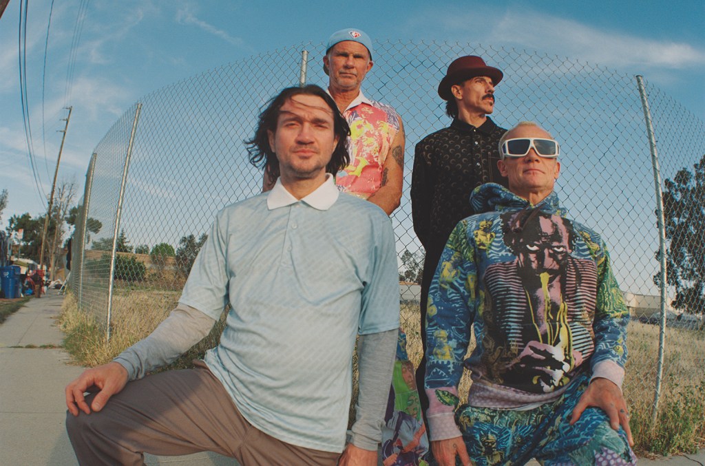 red-hot-chili-peppers-announce-2024-unlimited-love-north-american-tour-dates-with-kid-cudi,-ice-cube-& more