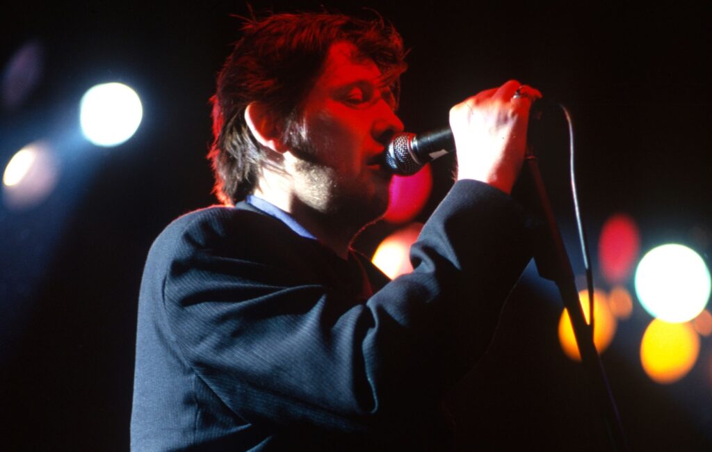 shane-macgowan’s-widow-shares-emotional-tribute-ahead-of-pogues-icon’s-funeral