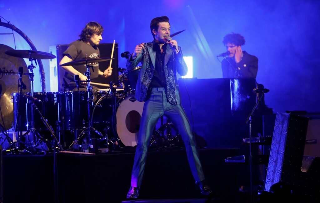 listen-to-the-killers’-euphoric-and-trancey-new-song-‘spirit’