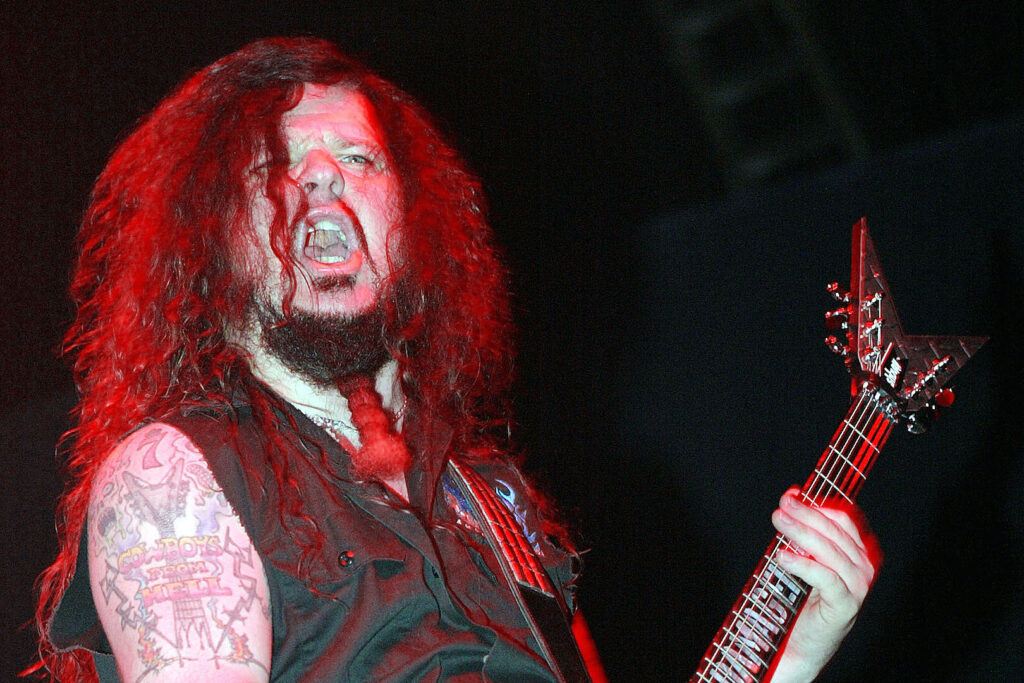 19-years-ago-–-dimebag-darrell-killed-onstage