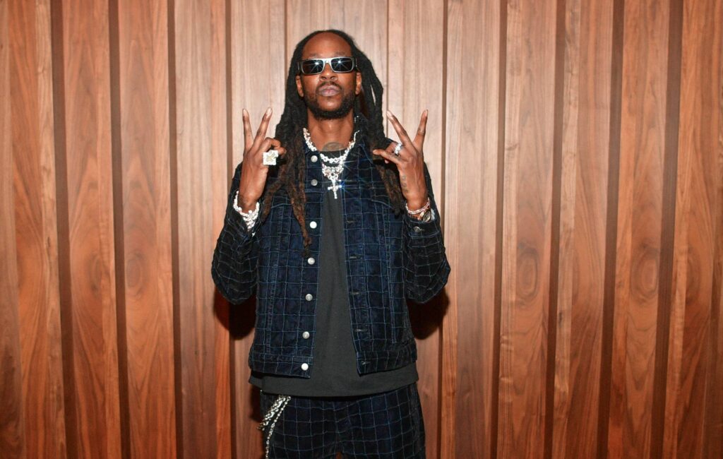 2-chainz-hospitalised-after-car-accident-in-miami