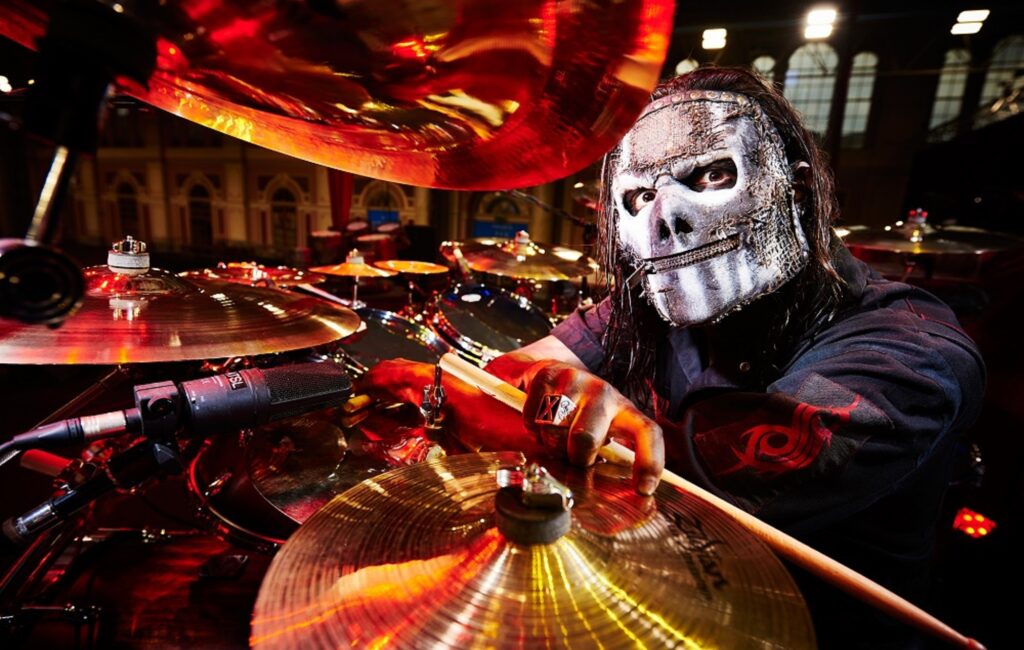 jay-weinberg-says-he-“wouldn’t-trade-for-the-world”-his-“memories-and-experiences”-of-slipknot