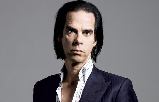 watch-nick-cave-perform-“a-rainy-night-in-soho”-at-shane-macgowan’s-funeral