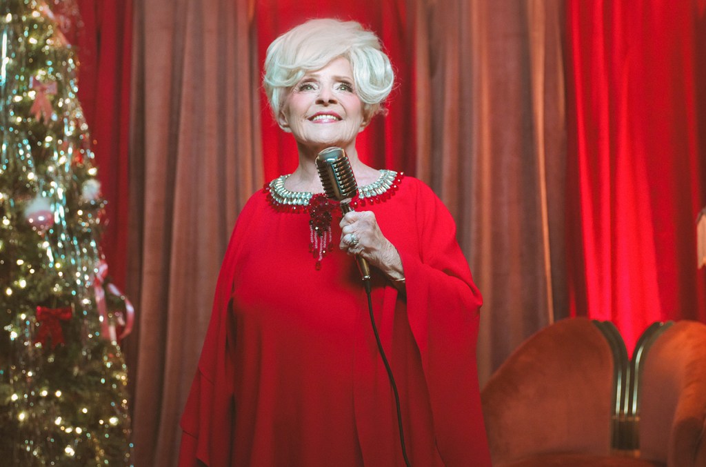 brenda-lee’s-‘rockin’-around-the-christmas-tree’-leads-billboard-hot-100-for-second week