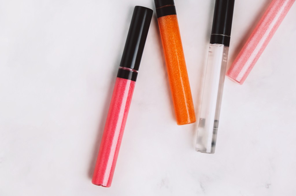 tiktok’s-dior-lip-oil-dupe-is-only-$8-&-will-be-the-mvp-of-your-makeup routine