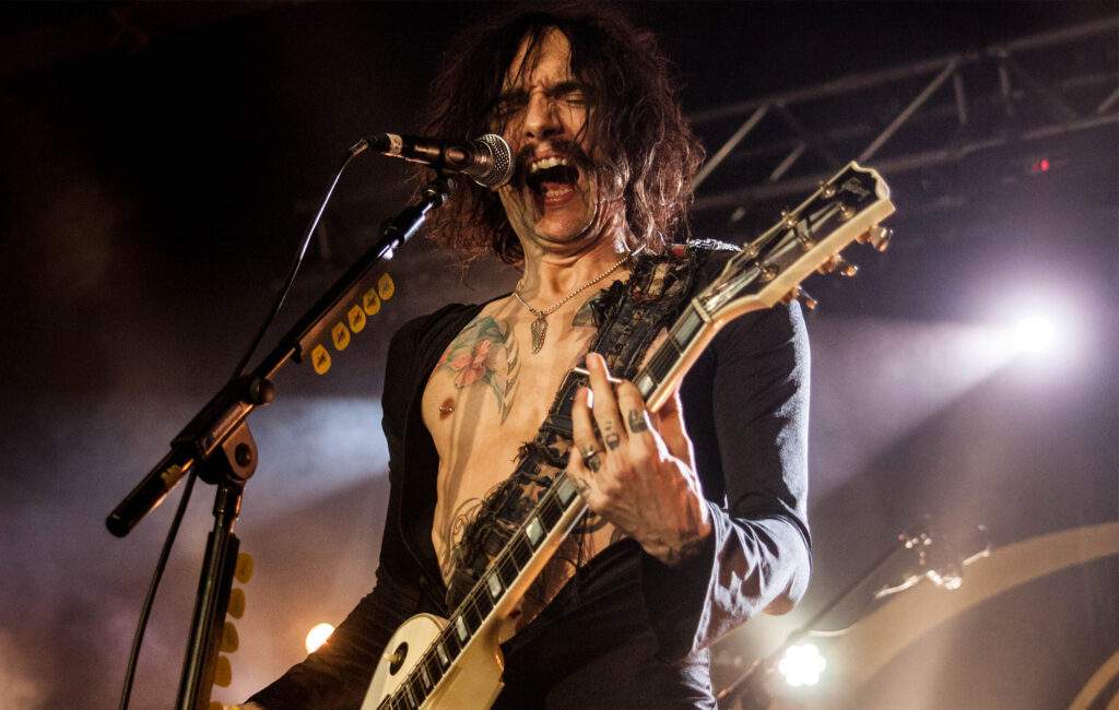 justin-hawkins-admits-feeling-regret-over-darkness-split