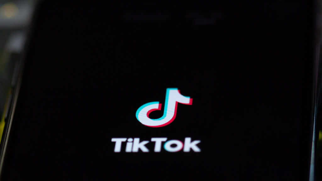 tiktok-crosses-$10-billion-in-consumer-spending-—-first-non-gaming-app-to-cross-this-threshold