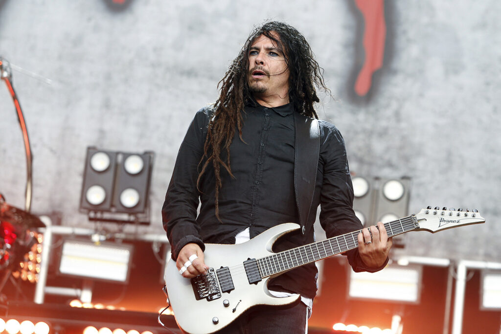 korn’s-munky-reveals-film-score-that-inspired-his-guitar-sound