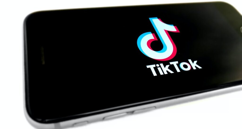 tiktok-‘add-to-music-app’-feature-expands-to-19-additional-countries-in-south-america,-europe,-asia,-africa,-and-the-middle-east