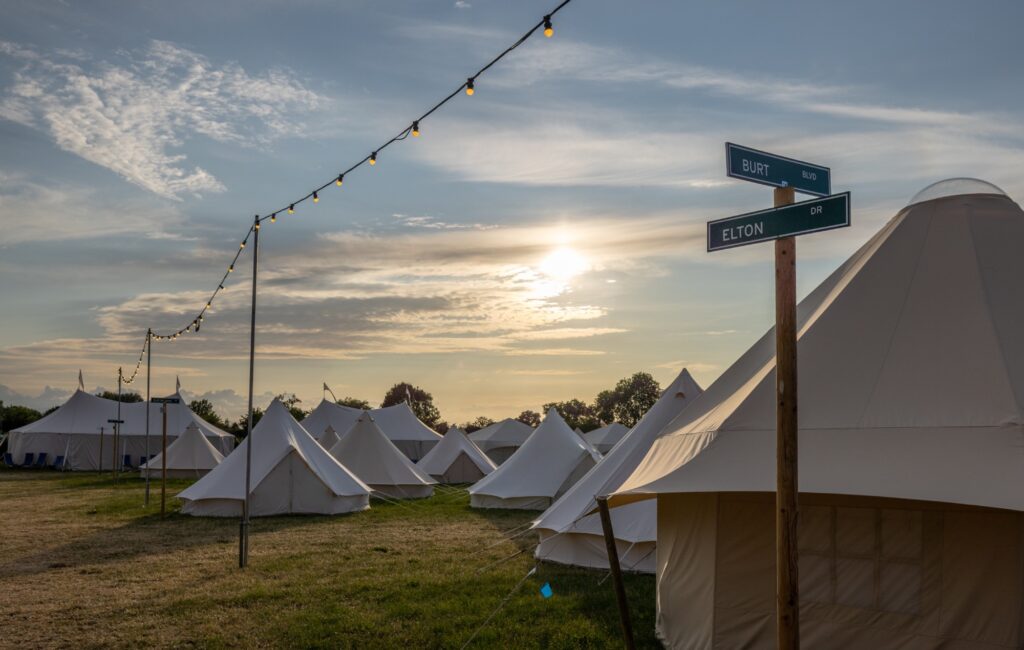 camping-at-pop-up-hotel-for-glastonbury-2024-on-sale-now