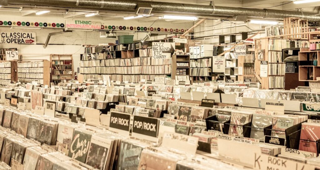 luminate-moves-ahead-with-indie-retailer-sales-calculation-changes-despite-vinyl-sector-opposition