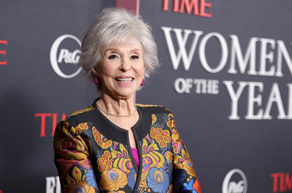 rita-moreno-gets-special-serenade-on-her-92nd-birthday-&-more-uplifting-moments-in-latin music