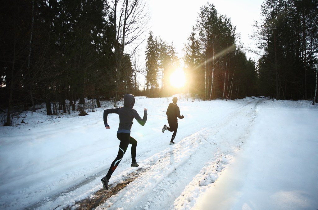 10-best-winter-running-accessories-that’ll-help-you-brave-the-cold-in comfort