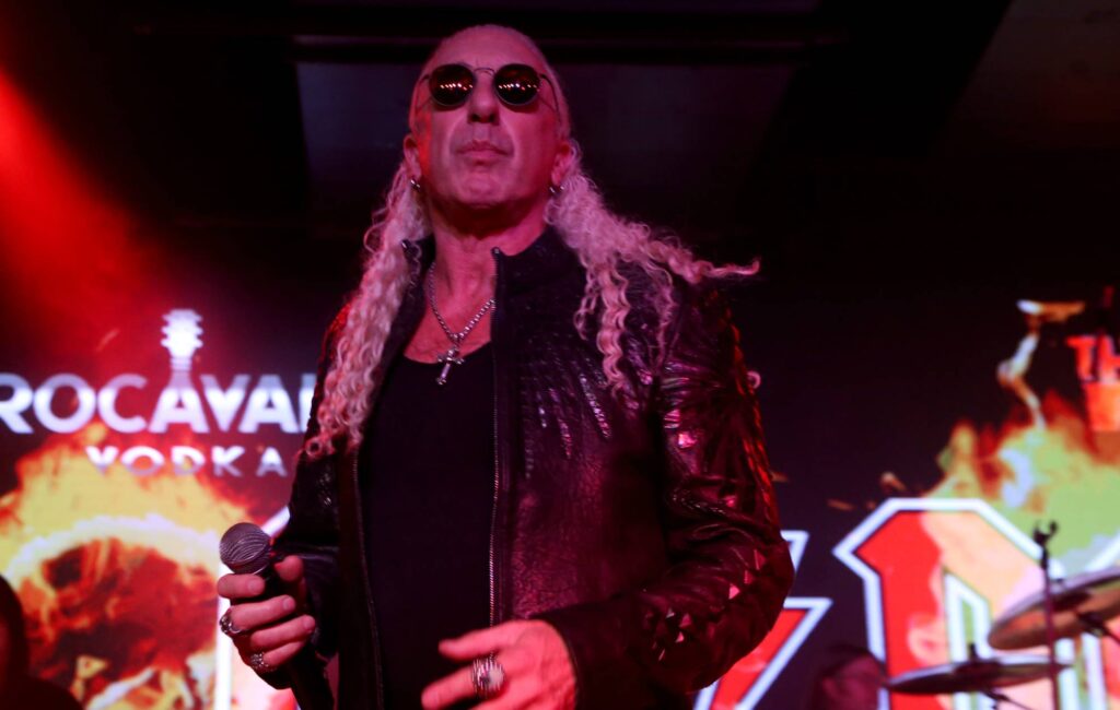 twisted-sister’s-dee-snider-says-spotify-ceo-“should-be-taken-out-and-shot”