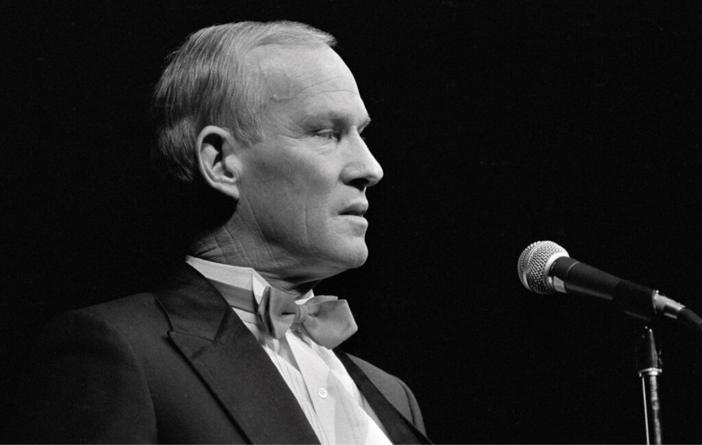 tom-smothers-of-the-smothers-brothers-dies-at-86