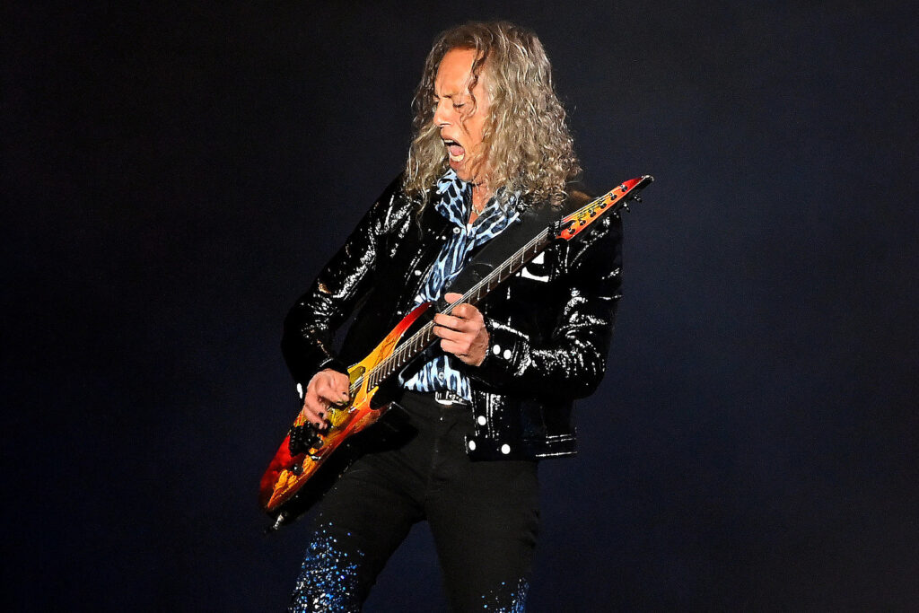 kirk-hammett-accused-of-being-a-reason-why-guitar-solos-are-dying