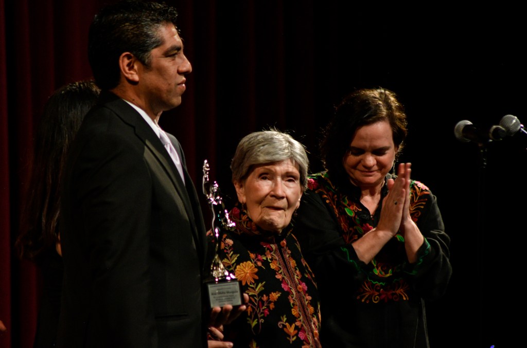 ana-ofelia-murguia,-voice-of-mama-coco-in-‘coco,’-dies-at 90