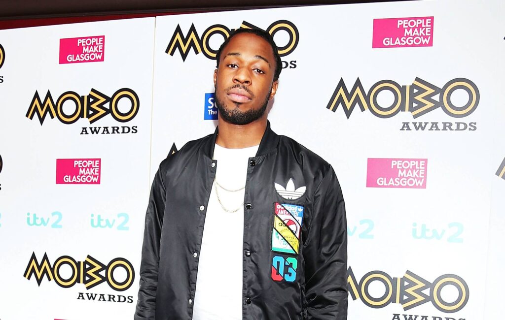 avelino-kicks-off-new-year-with-‘2024-freestyle’