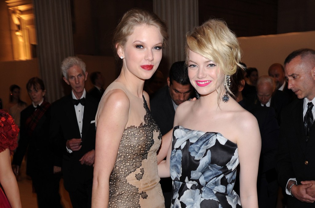 emma-stone-teases-longtime-pal-taylor-swift-for-enthusiastic-support-at-2024-golden-globes:-‘what-an-a–hole!’