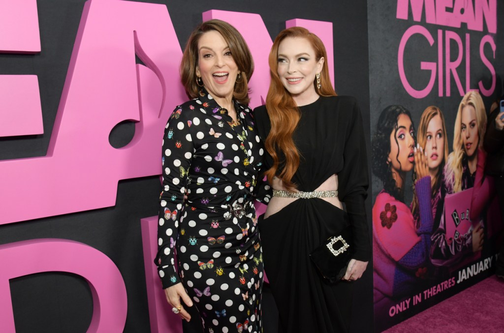 ‘mean-girls’-new-york-premiere:-lindsay-lohan,-megan-thee-stallion-&-more-stars-on-the-pink carpet